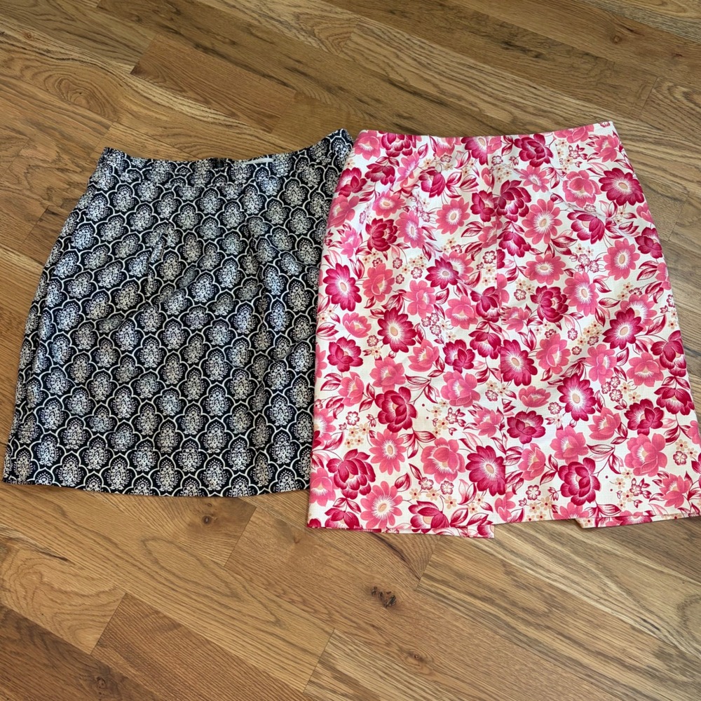 Ann Taylor LOFT 2 Skirt Bundle Size 8 Pink Floral Silk Blend & Navy Medallion